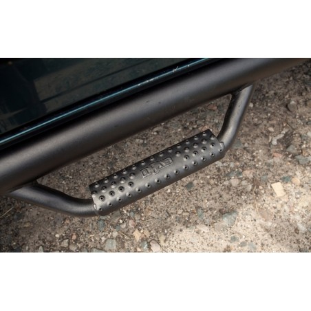 Nerf Bar for 2017-2018 Chevrolet Silverado 3500 HD